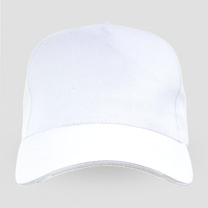 Cappellino con visiera sandwich